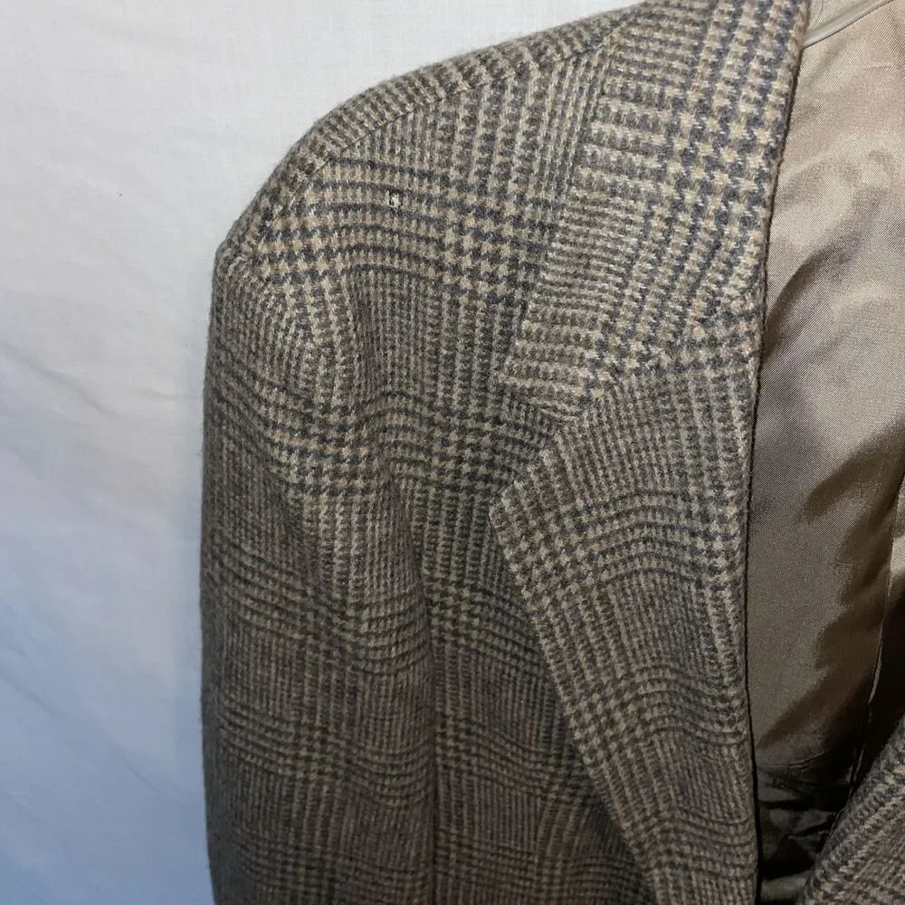 Orvis Men’s Dress Blazer Size 42L Gray Houndstooth Plaid Going Out Party